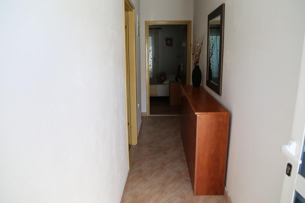 Apartments Dragica Milna  Bagian luar foto